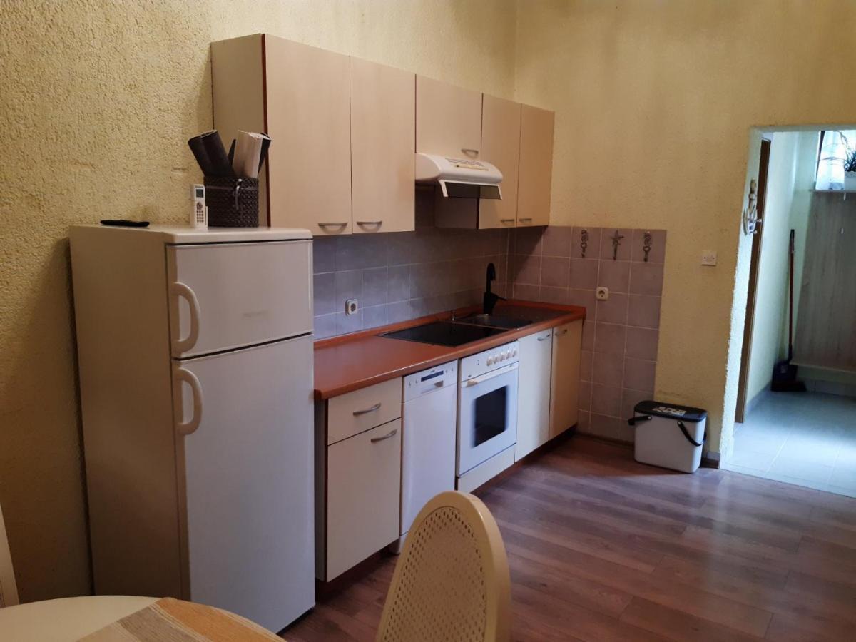 נייביצה Apartment Margareta By El-Pi Tours מראה חיצוני תמונה