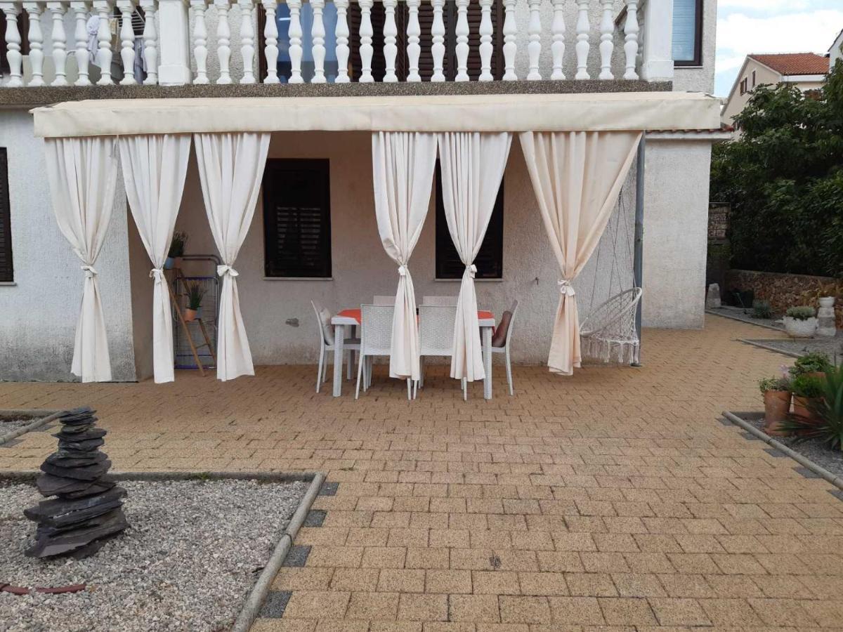 נייביצה Apartment Margareta By El-Pi Tours מראה חיצוני תמונה