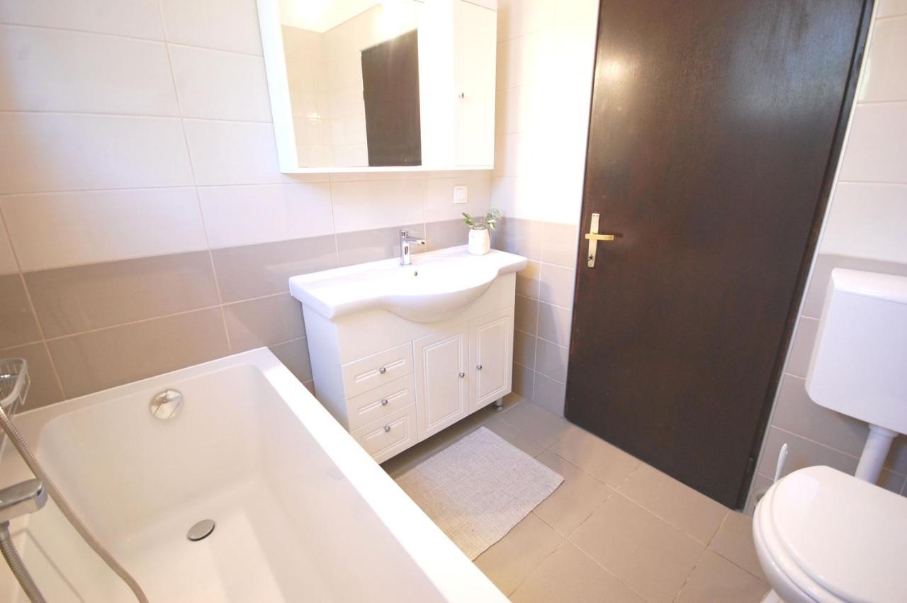 נייביצה Apartment Margareta By El-Pi Tours מראה חיצוני תמונה