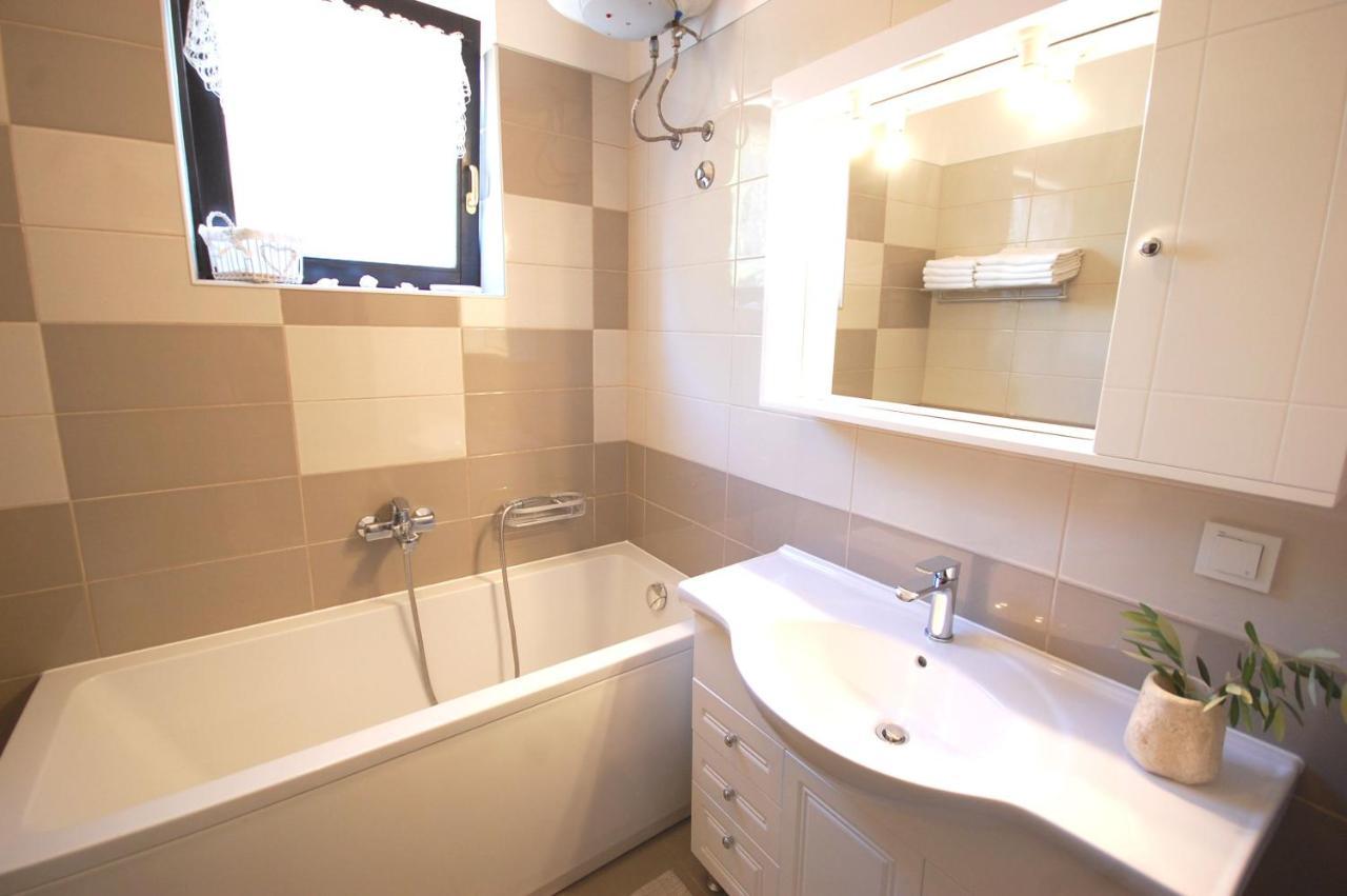 נייביצה Apartment Margareta By El-Pi Tours מראה חיצוני תמונה