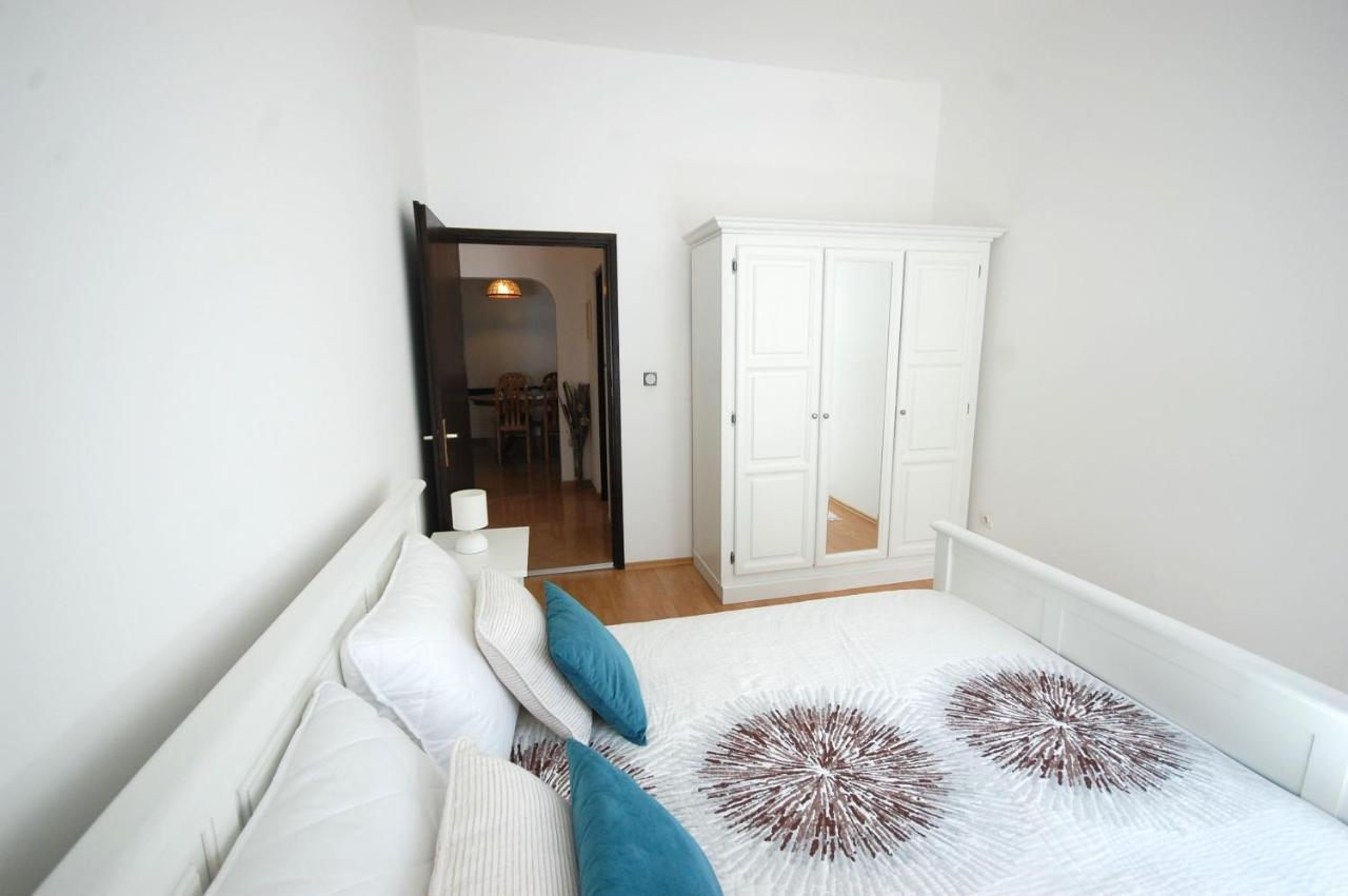 נייביצה Apartment Margareta By El-Pi Tours מראה חיצוני תמונה