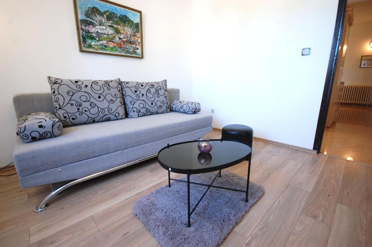 נייביצה Apartment Margareta By El-Pi Tours מראה חיצוני תמונה